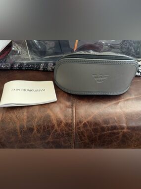 Emporio Armani Men's Gray Soft Sunglass Case   Pouch - Pouch Only